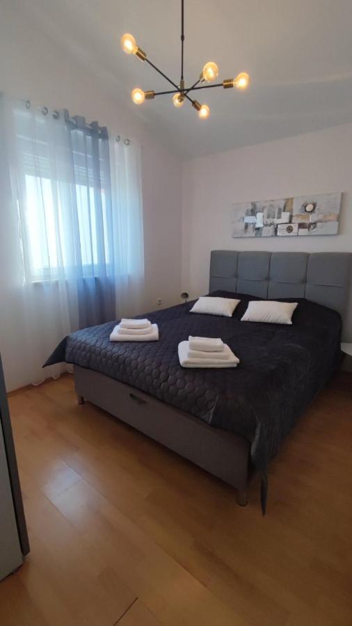 Apartman Lino Medulin Exterior foto