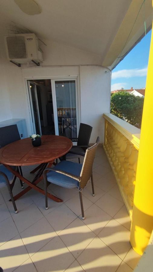 Apartman Lino Medulin Exterior foto