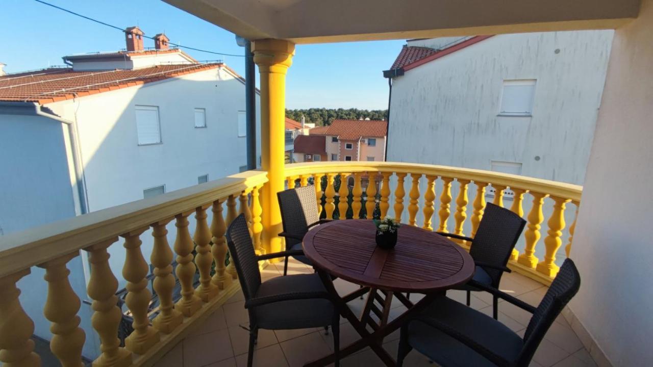 Apartman Lino Medulin Exterior foto