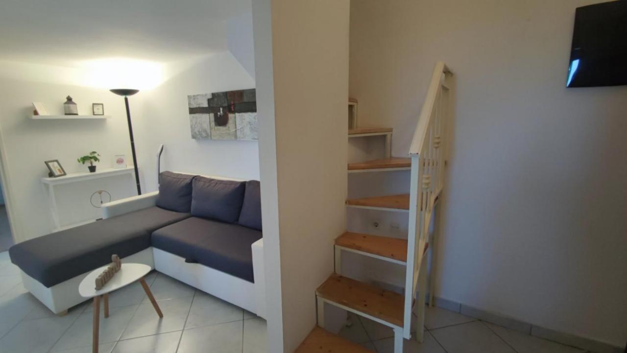 Apartman Lino Medulin Exterior foto